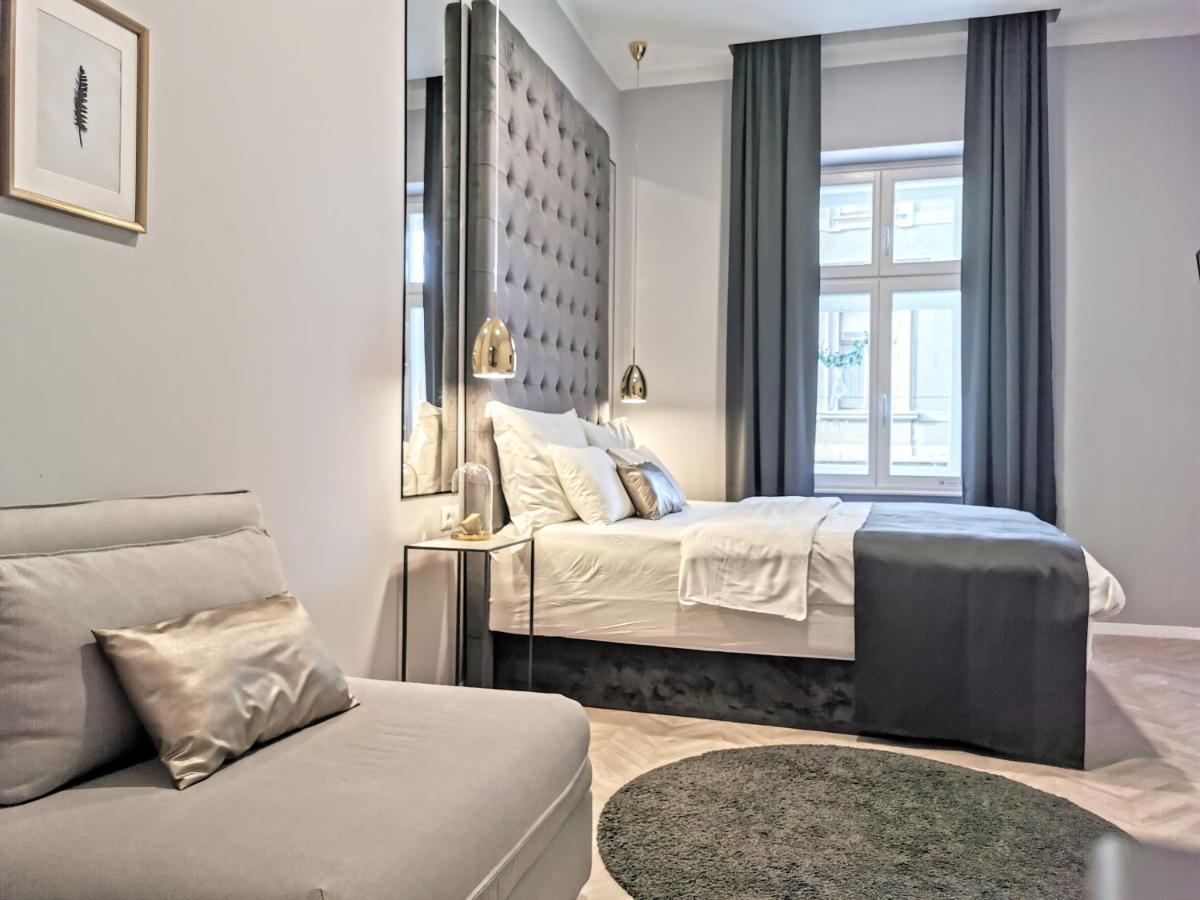 Mint Boutique Studio Apartments ซาเกร็บ ภายนอก รูปภาพ
