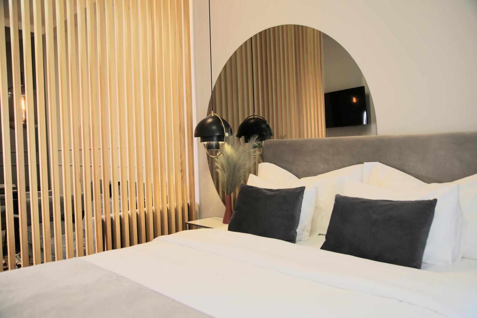 Mint Boutique Studio Apartments ซาเกร็บ ภายนอก รูปภาพ