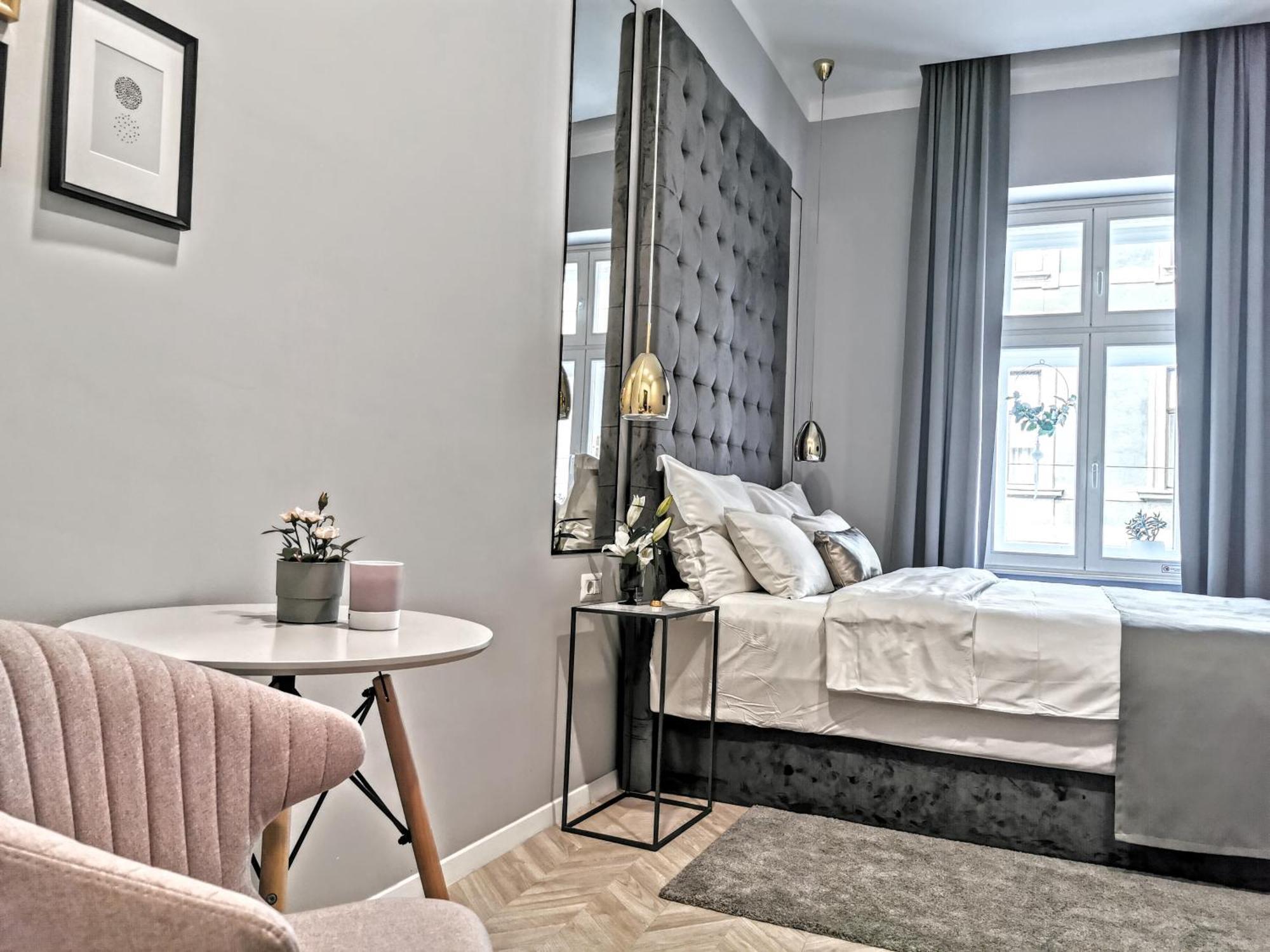 Mint Boutique Studio Apartments ซาเกร็บ ภายนอก รูปภาพ