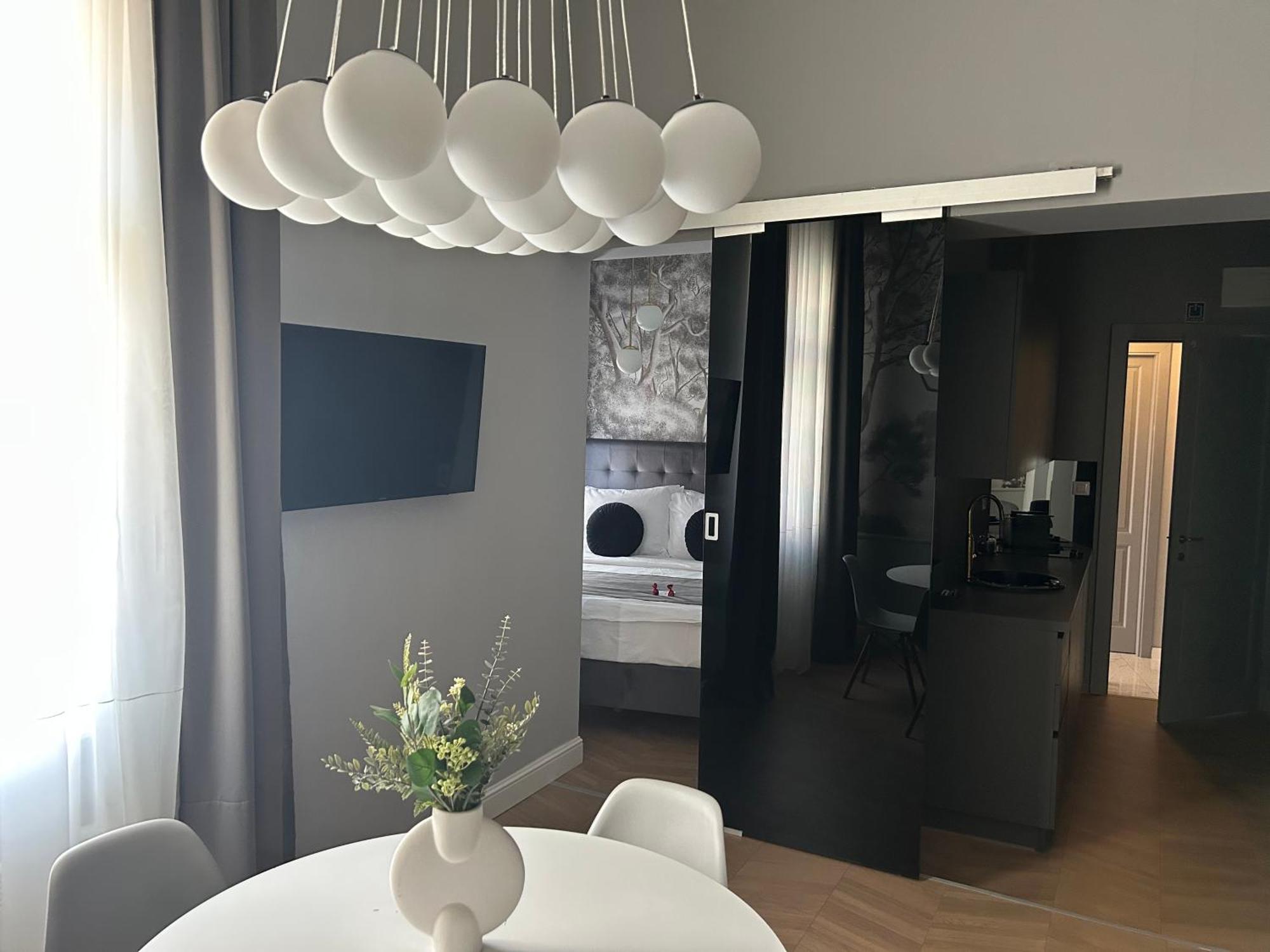 Mint Boutique Studio Apartments ซาเกร็บ ภายนอก รูปภาพ